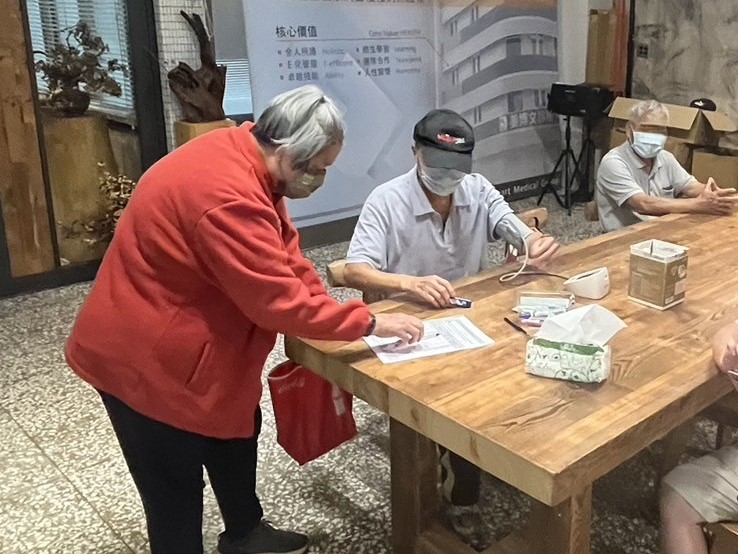 長者健康,高齡健康照護,長輩課程,社區資源長者